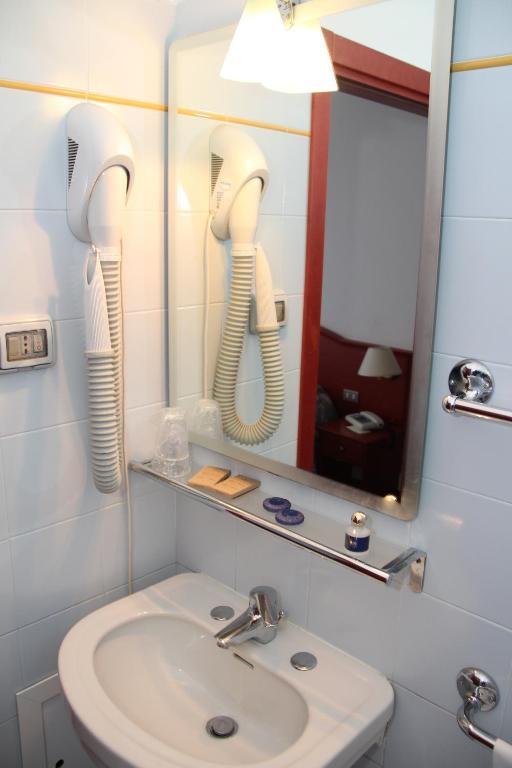 Hotel Svevia Altamura Zimmer foto