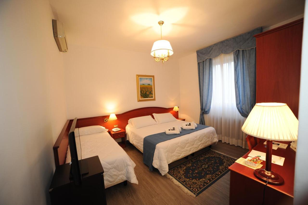 Hotel Svevia Altamura Exterior foto